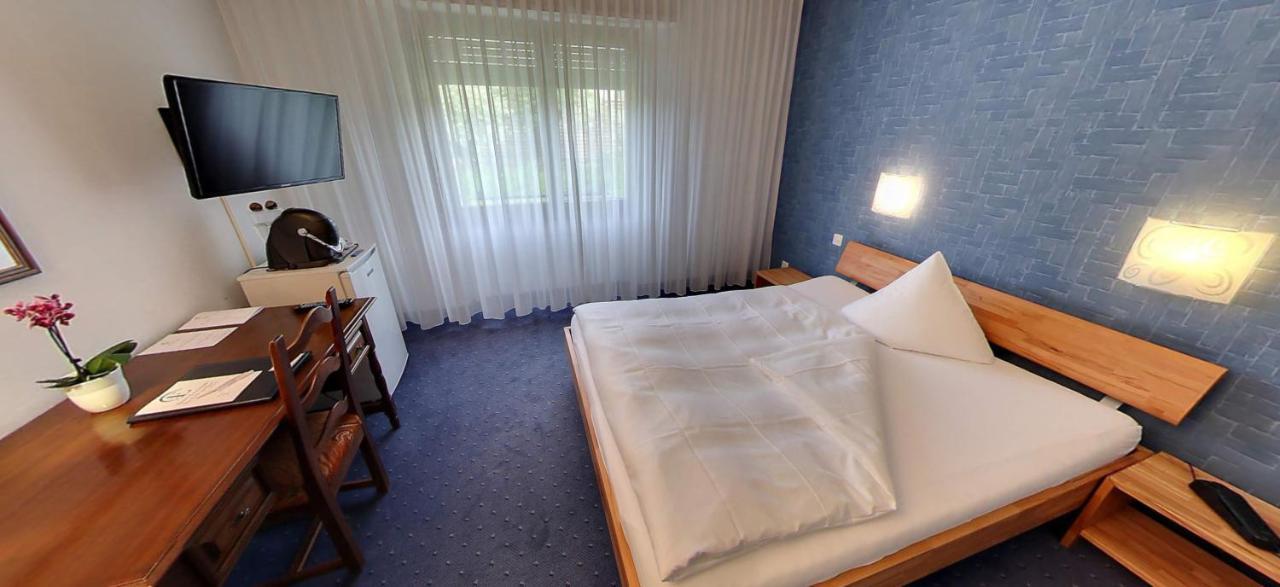 Hotel Eremitage Arlesheim Buitenkant foto